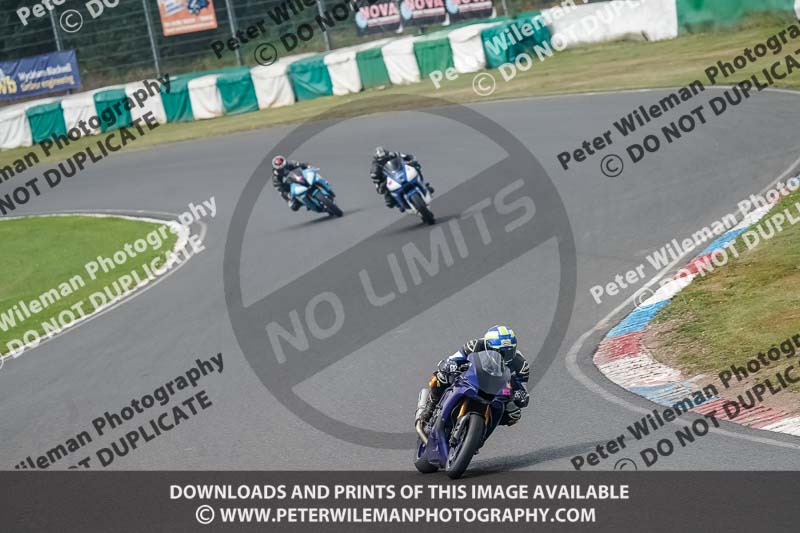 enduro digital images;event digital images;eventdigitalimages;mallory park;mallory park photographs;mallory park trackday;mallory park trackday photographs;no limits trackdays;peter wileman photography;racing digital images;trackday digital images;trackday photos